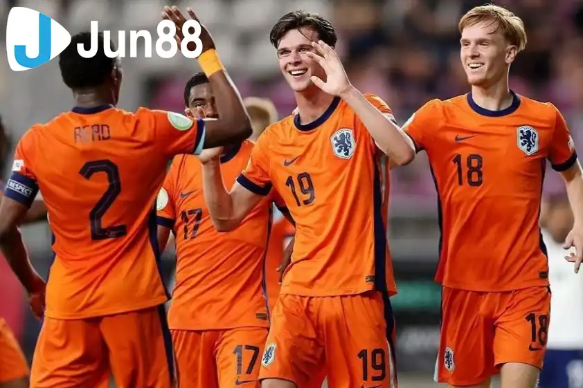 U19 Hà Lan được đánh giá cao hơn rất nhiều trong trận đấu này U19 Hà Lan được đánh giá cao hơn rất nhiều trong trận đấu này